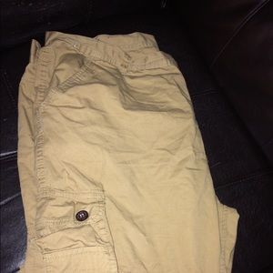 44 W Cargo pants 32 Length